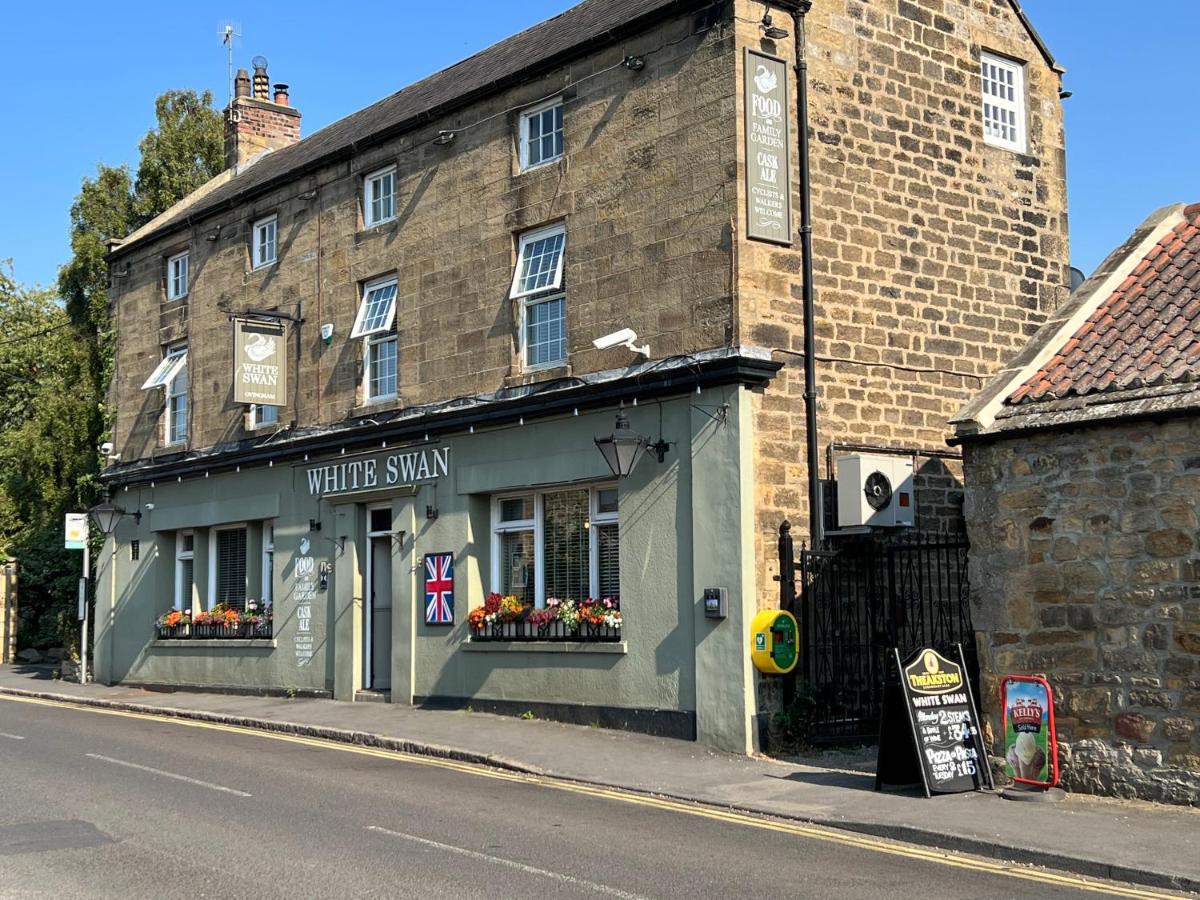 10 Bed Stunning House In Village, With Hot Tub Ovingham Exterior foto