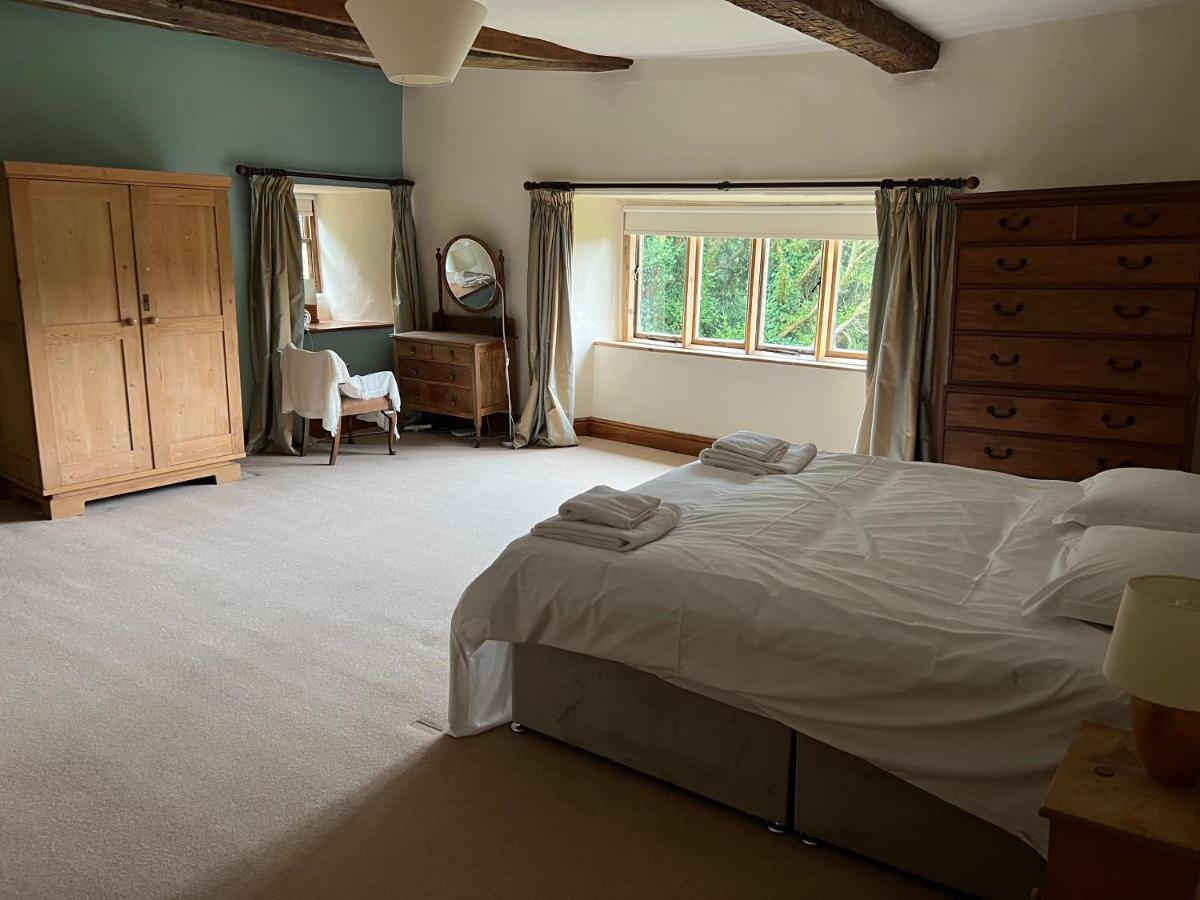 10 Bed Stunning House In Village, With Hot Tub Ovingham Exterior foto
