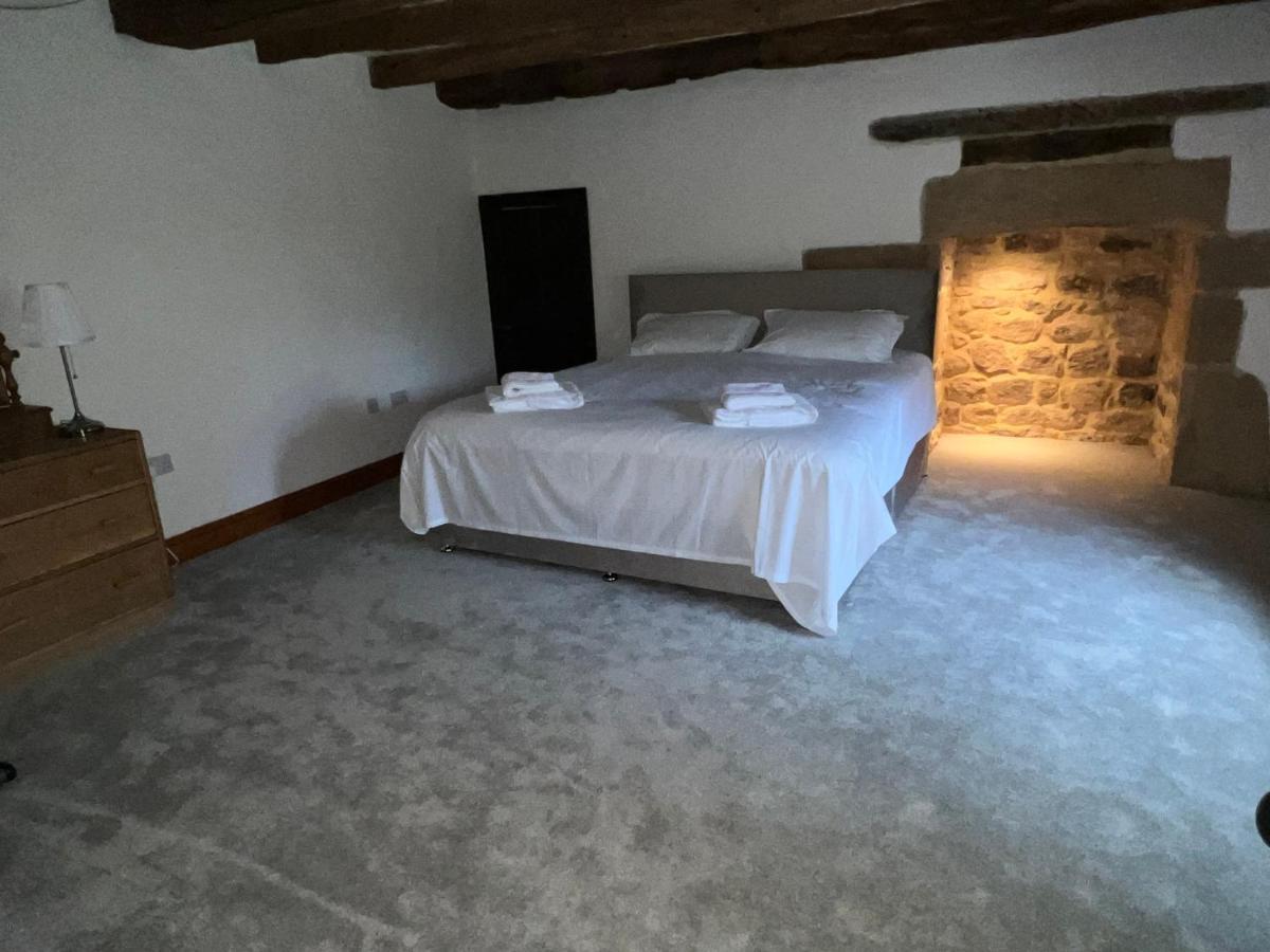 10 Bed Stunning House In Village, With Hot Tub Ovingham Exterior foto