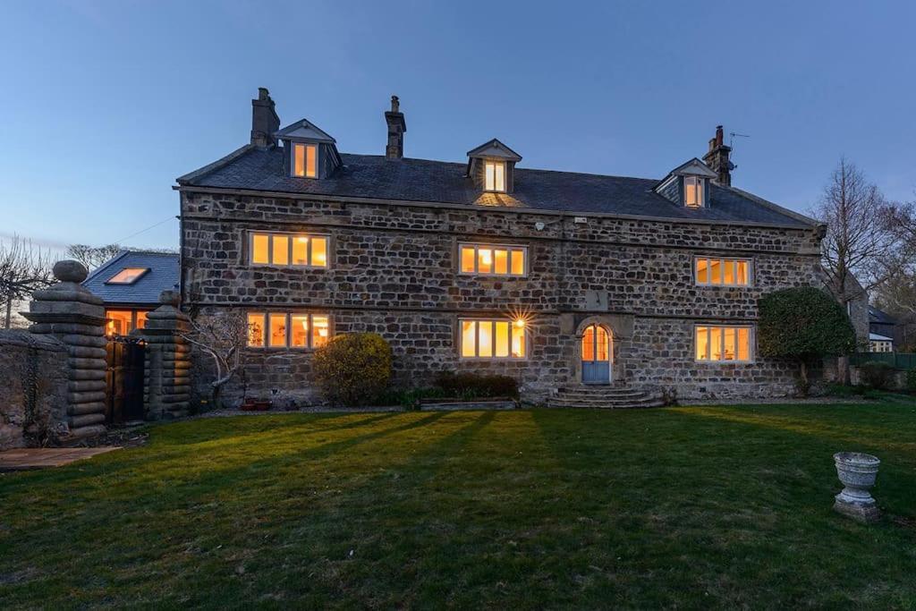 10 Bed Stunning House In Village, With Hot Tub Ovingham Exterior foto